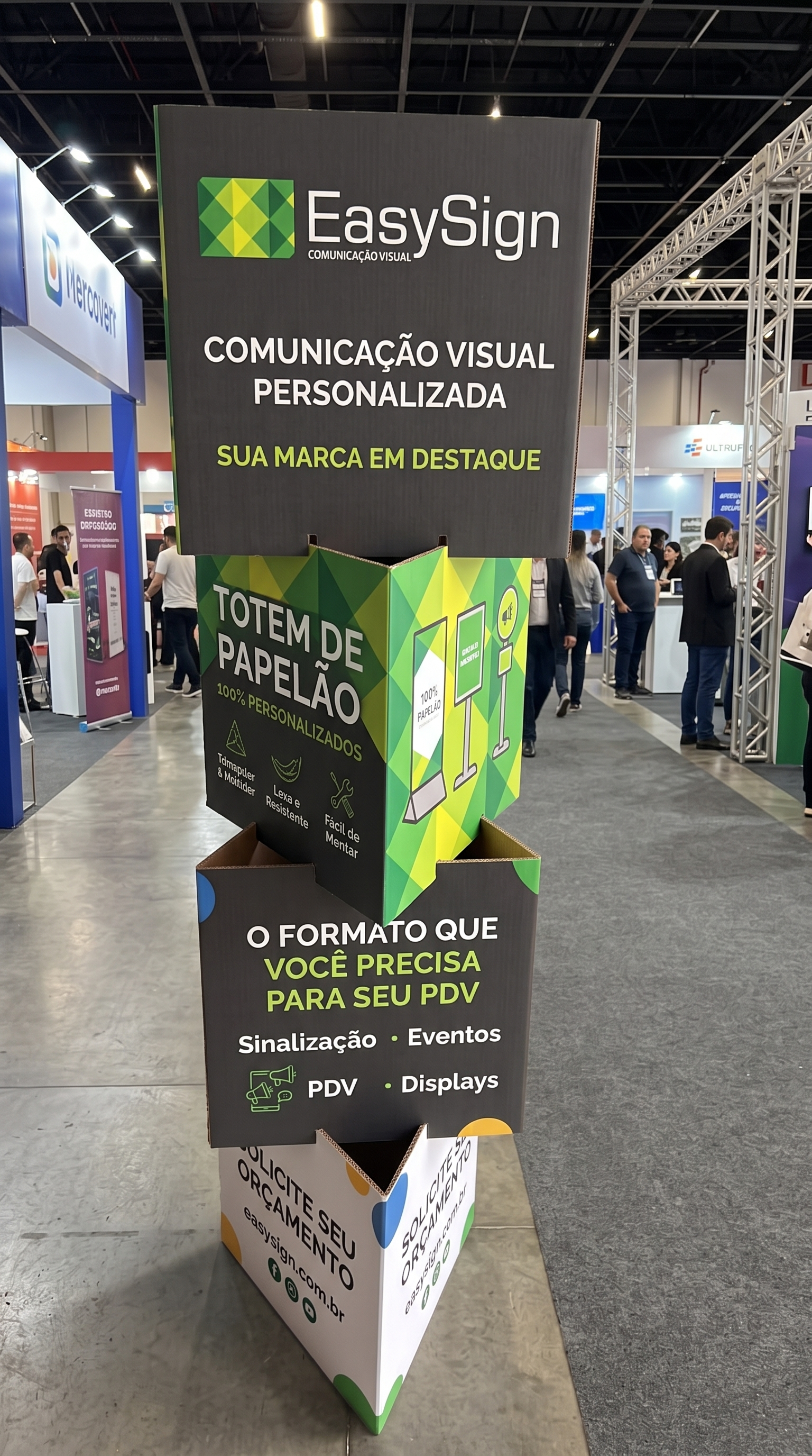 Totem Para Eventos Triangular