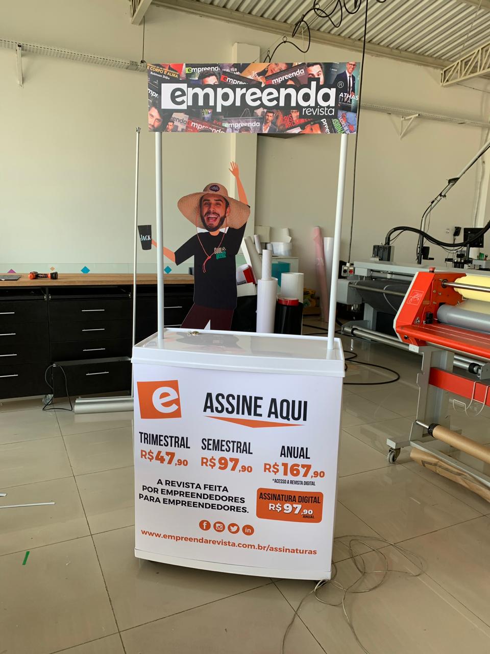 Balcão para Degustação Promocional Desmontável Portátil