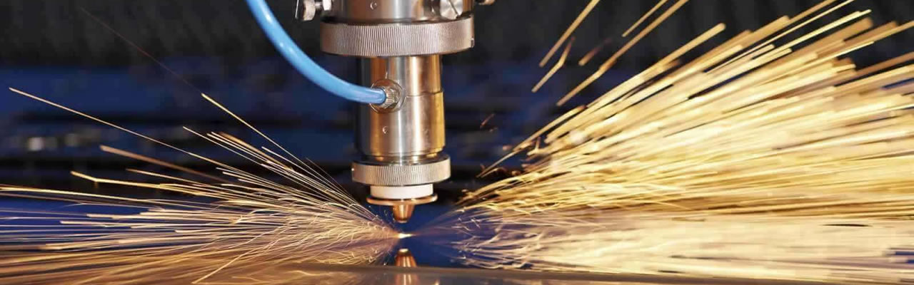 Serviços de Corte de PVC