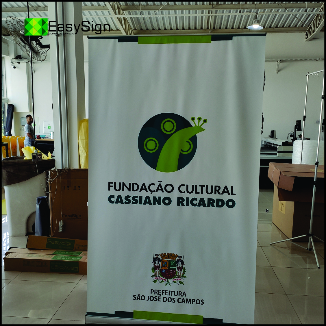 Suporte Banner Roll up Premium 1,20x2,00m